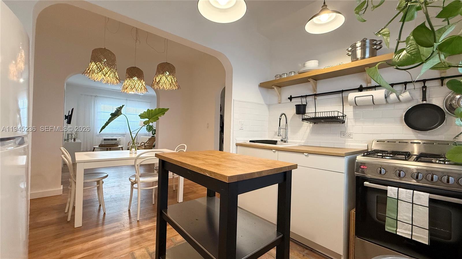 1250 Drexel Ave #9 Miami Beach, FL 33139