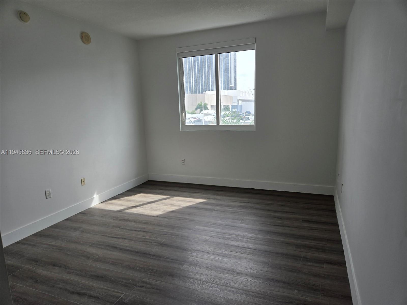 275 NE 18th St #503 Miami, FL 33132