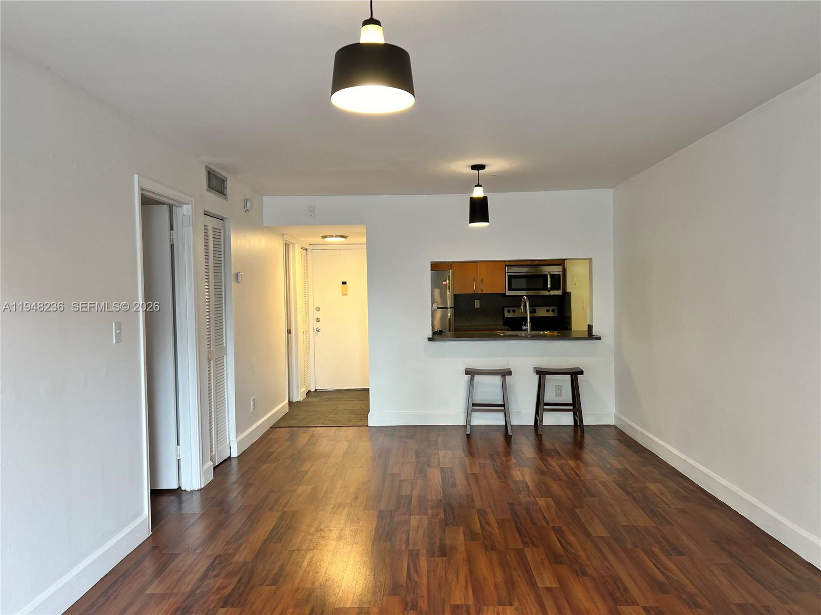 9225 SW 87th Ave #A8 Miami, FL 33176