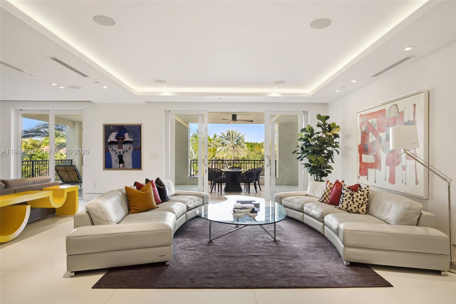 3535 Hiawatha Ave #305 Coconut Grove, FL 33133