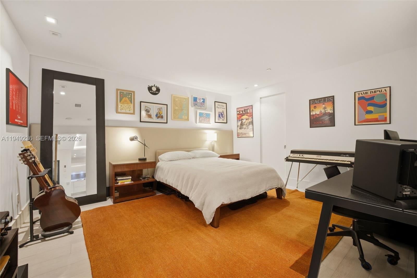 3535 Hiawatha Ave #305 Coconut Grove, FL 33133