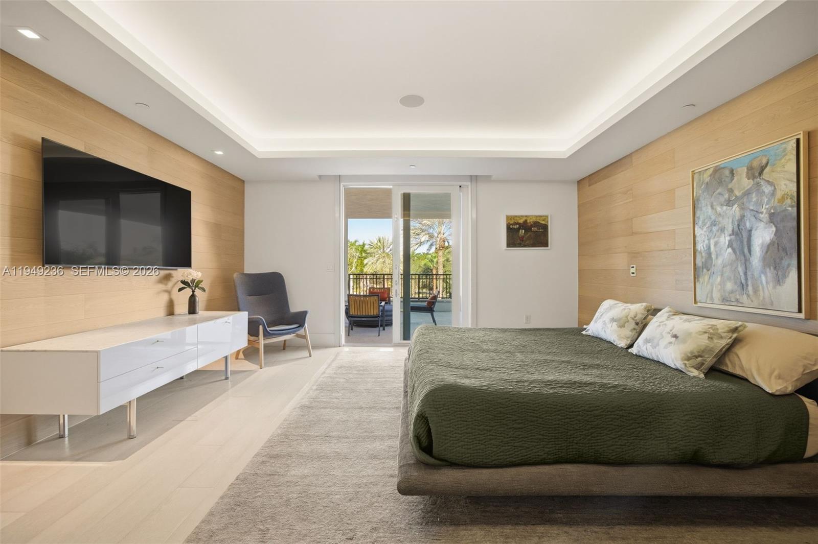 3535 Hiawatha Ave #305 Coconut Grove, FL 33133