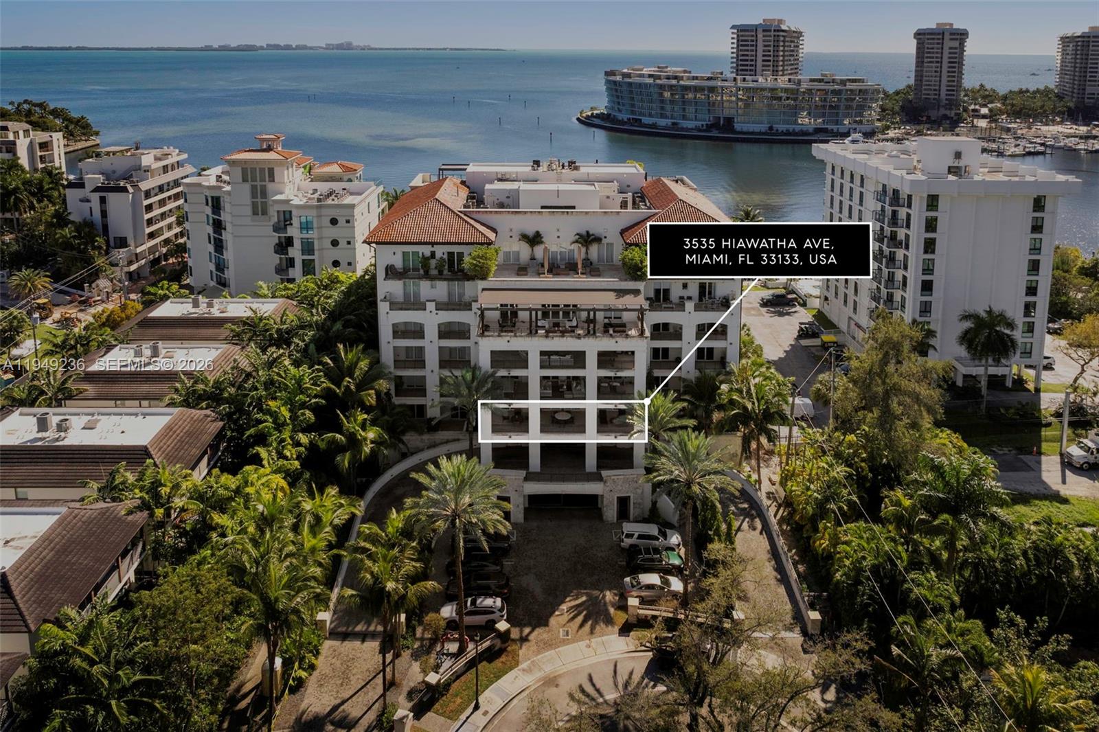 3535 Hiawatha Ave #305 Coconut Grove, FL 33133