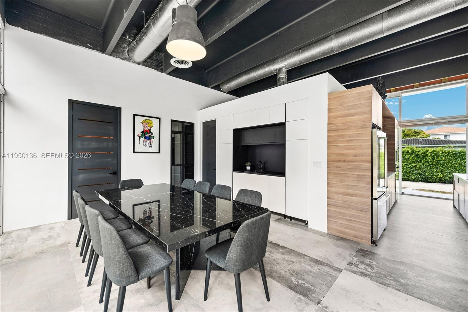 1000 NE 89th St Miami, FL 33138