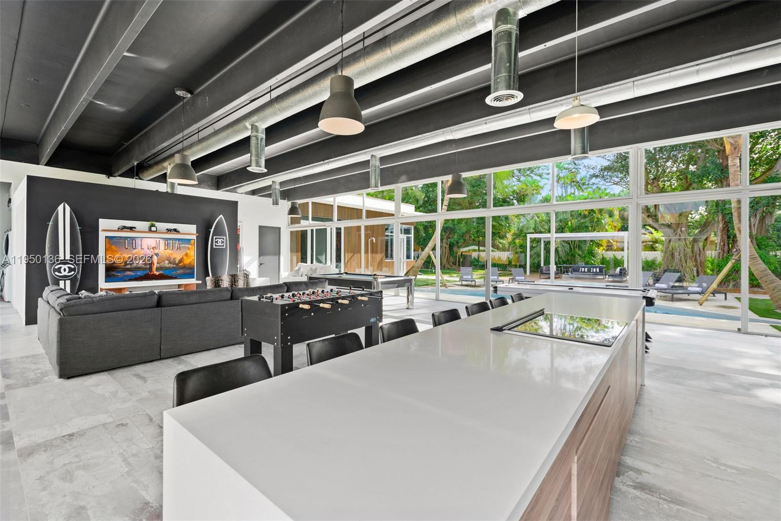 1000 NE 89th St Miami, FL 33138