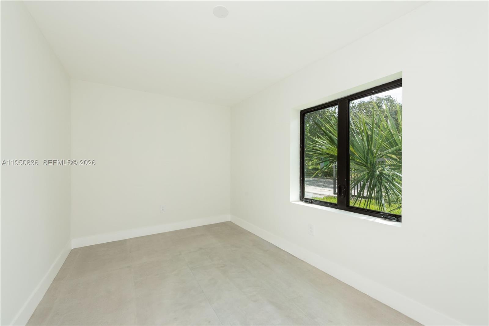 101 SW 25th Rd Miami, FL 33129