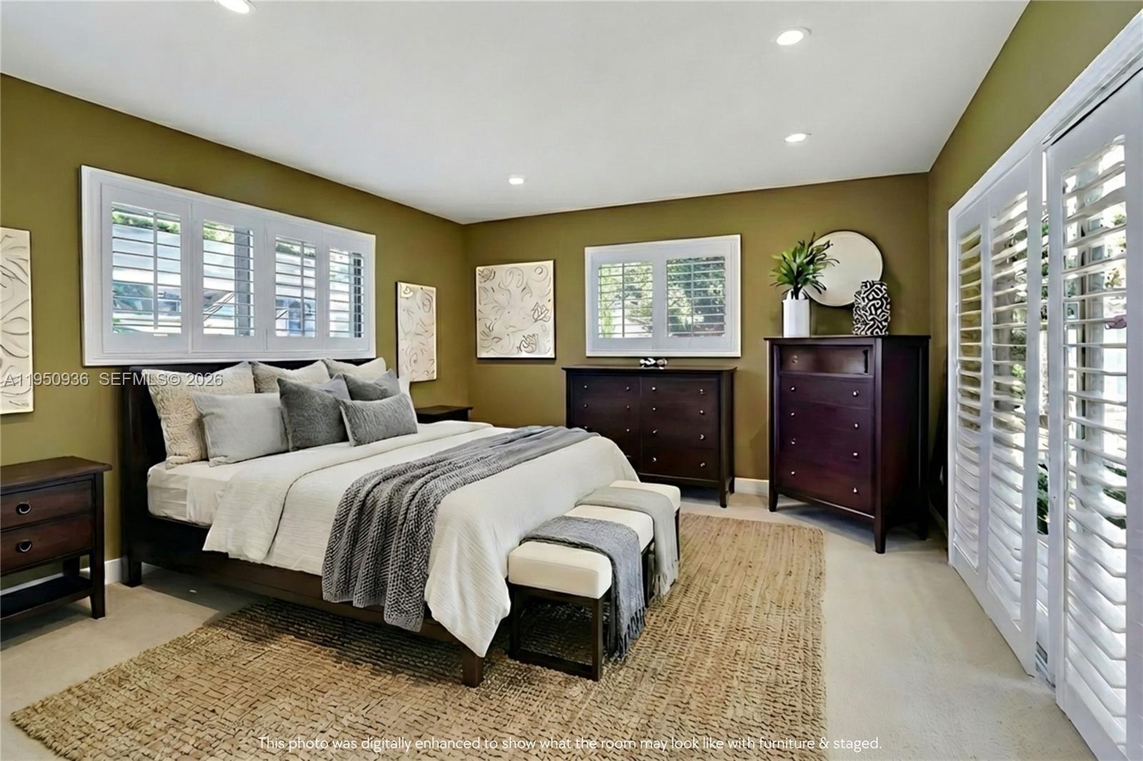 6931 Loch Ness Dr Miami Lakes, FL 33014