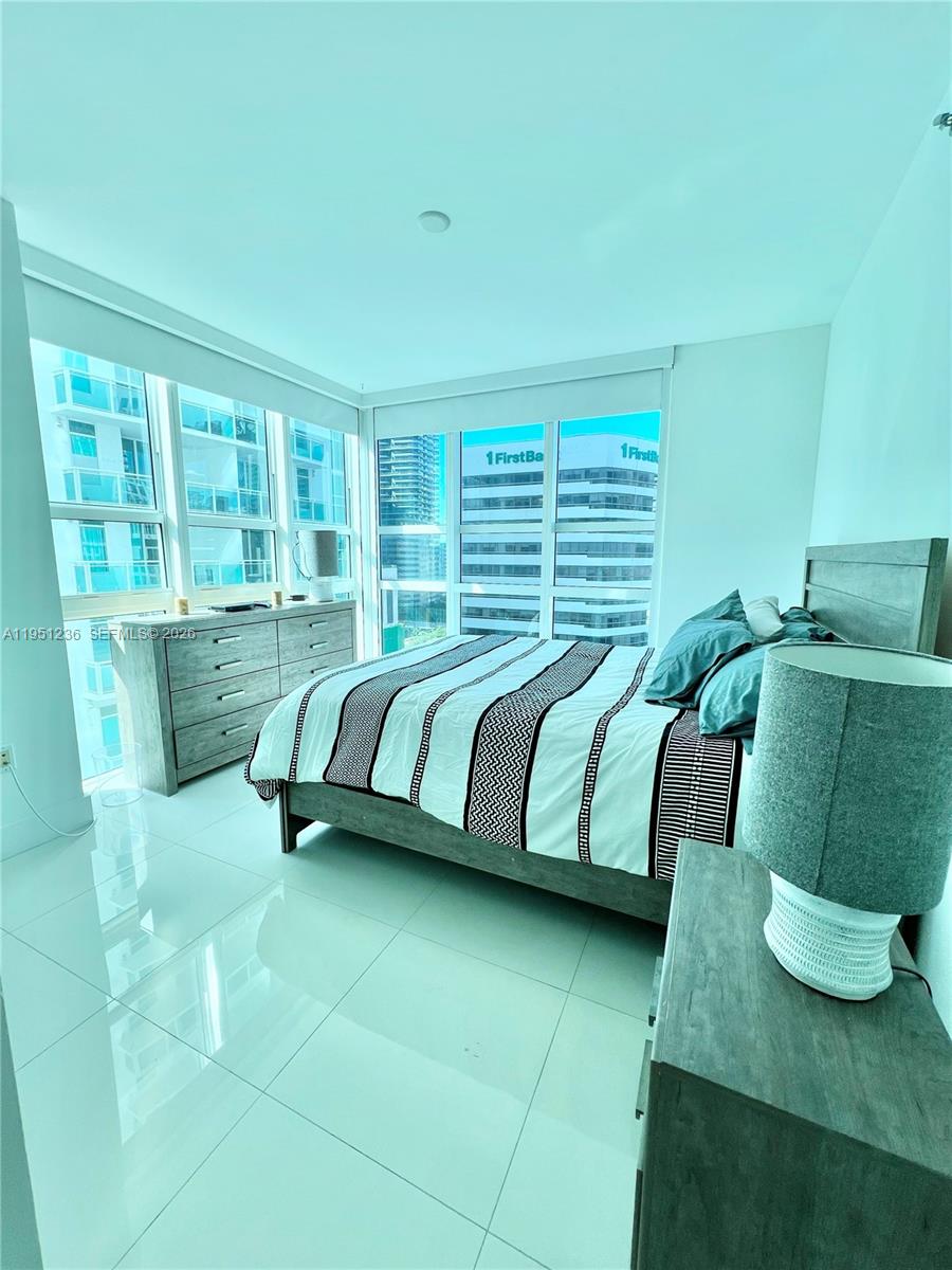 image The Plaza on Brickell East11