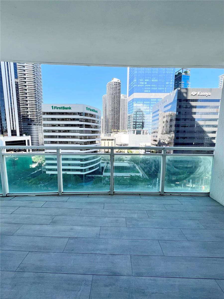 image The Plaza on Brickell East14