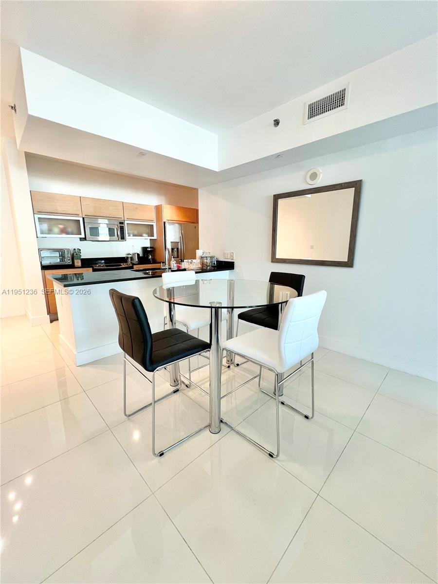 image The Plaza on Brickell East3