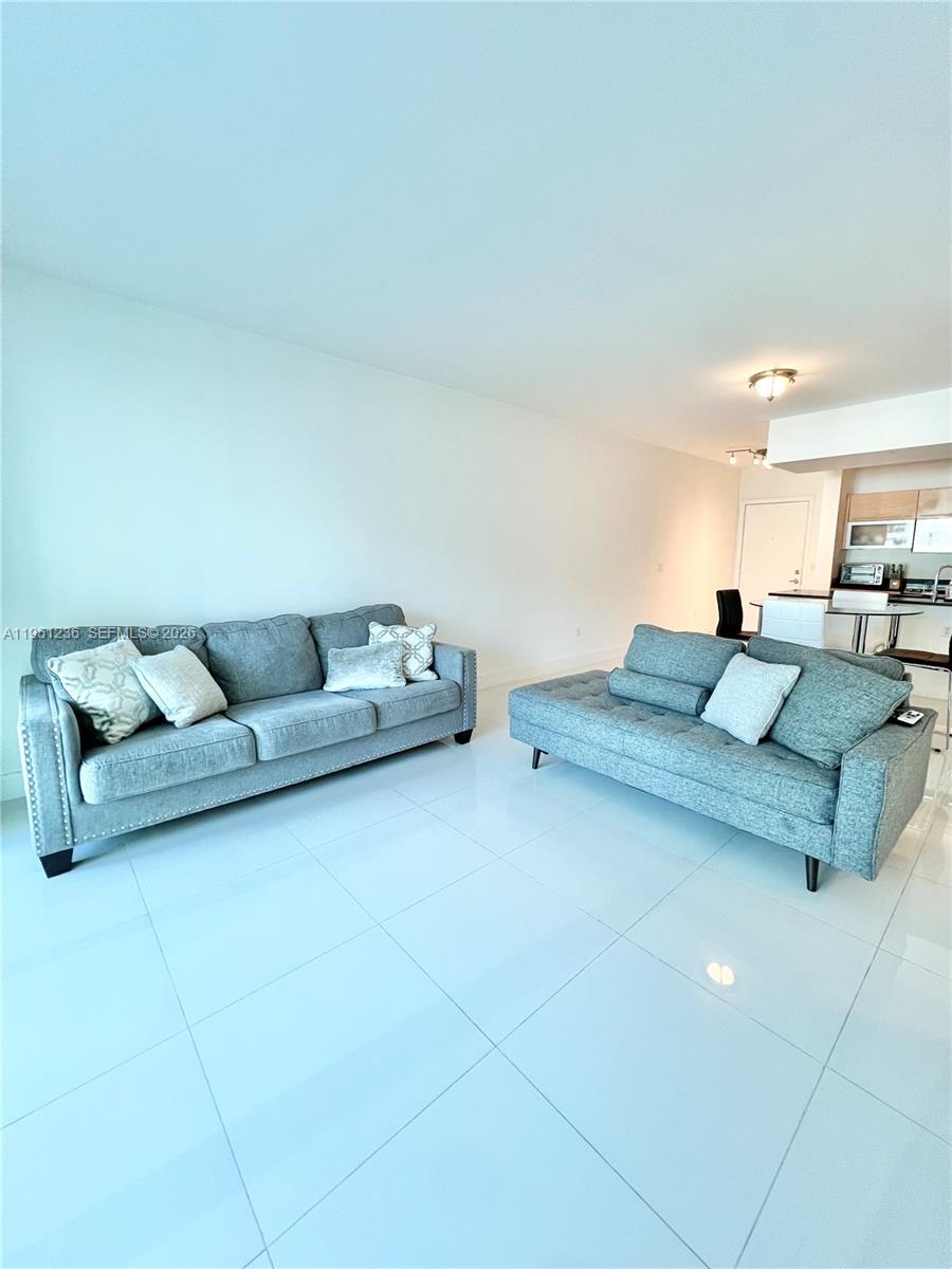 image The Plaza on Brickell East6