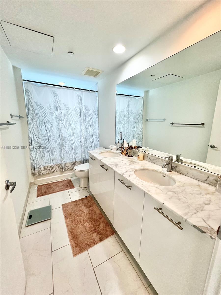 image The Plaza on Brickell East8