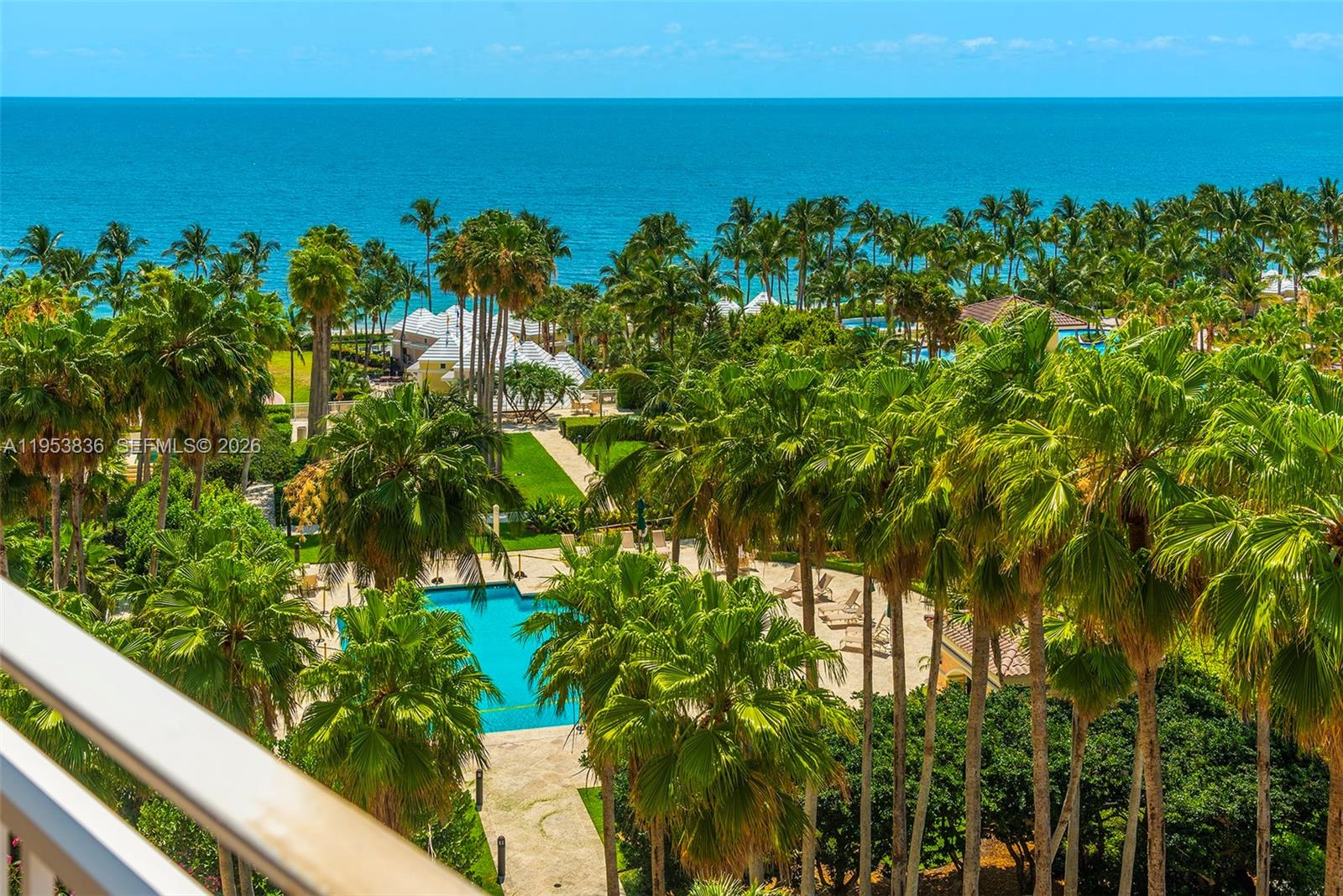 image Ocean Tower Two42