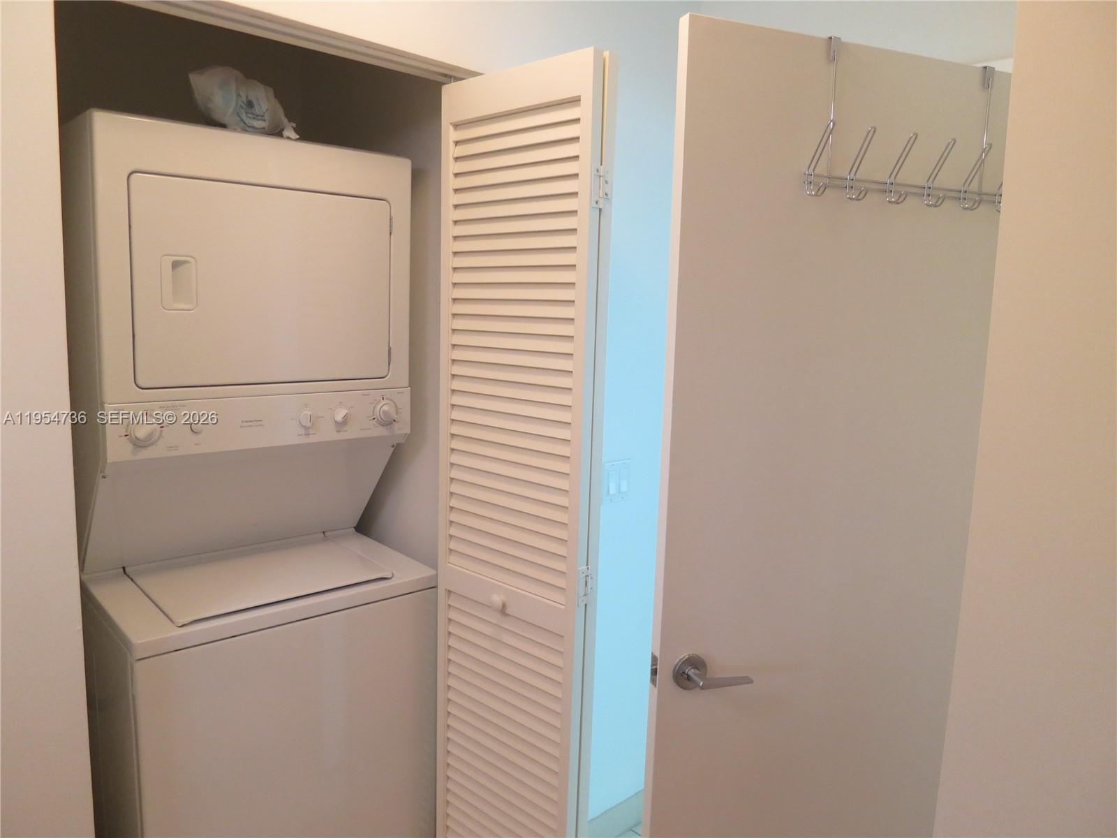 image Axis on Brickell North9