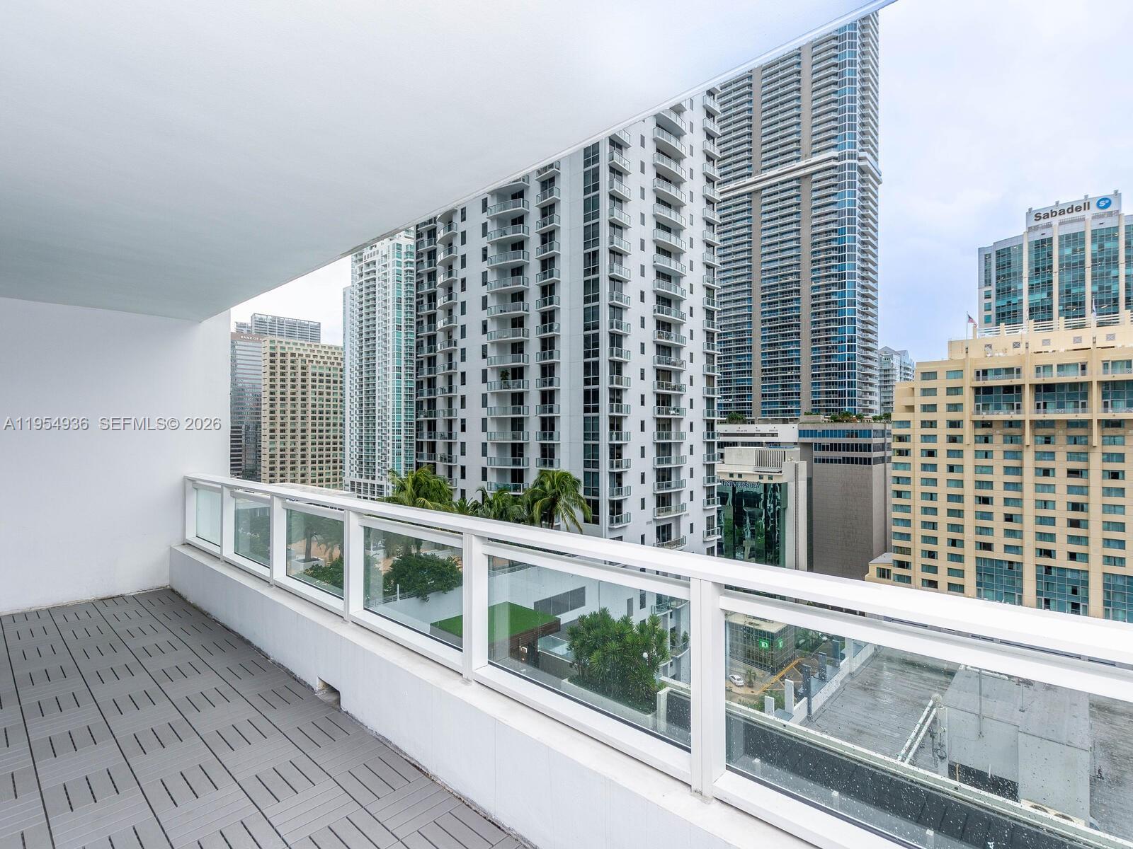 image The Bond on Brickell82