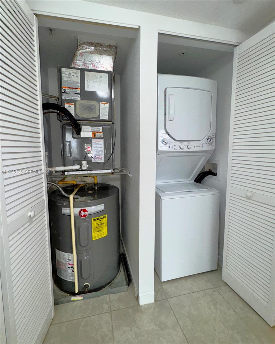 22441 SW 88th Pl #201-5 Cutler Bay, FL 33190