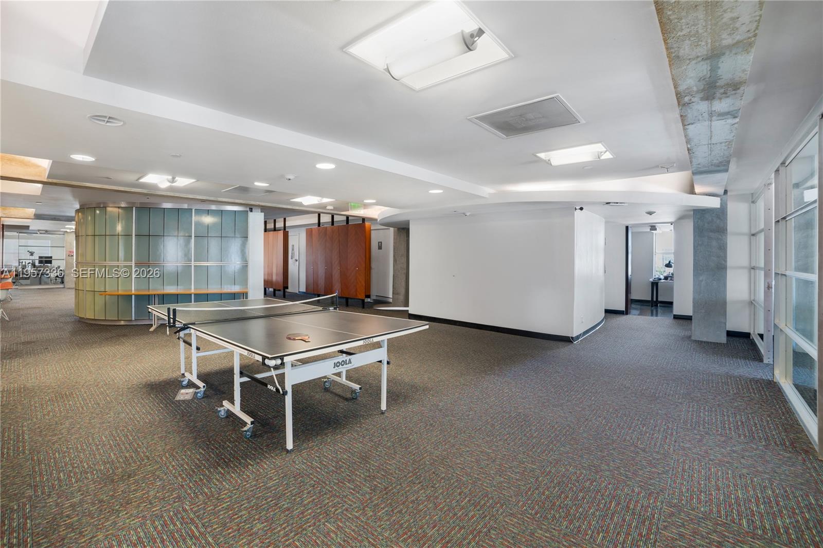 605 Lincoln Rd #PH Miami Beach, FL 33139