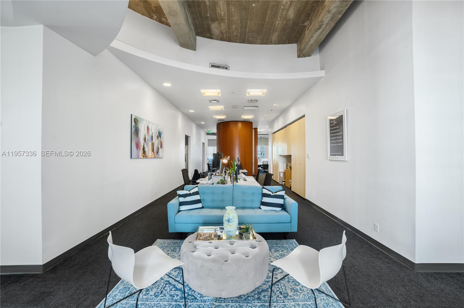 605 Lincoln Rd #PH Miami Beach, FL 33139