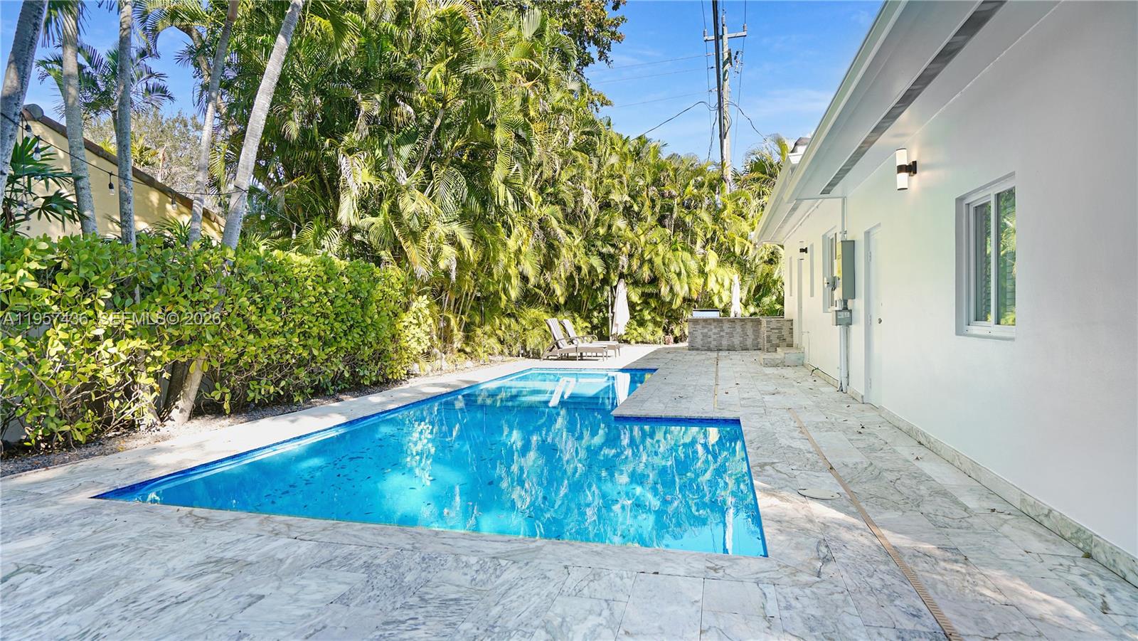 711 Sunset Rd #711 Coral Gables, FL 33143