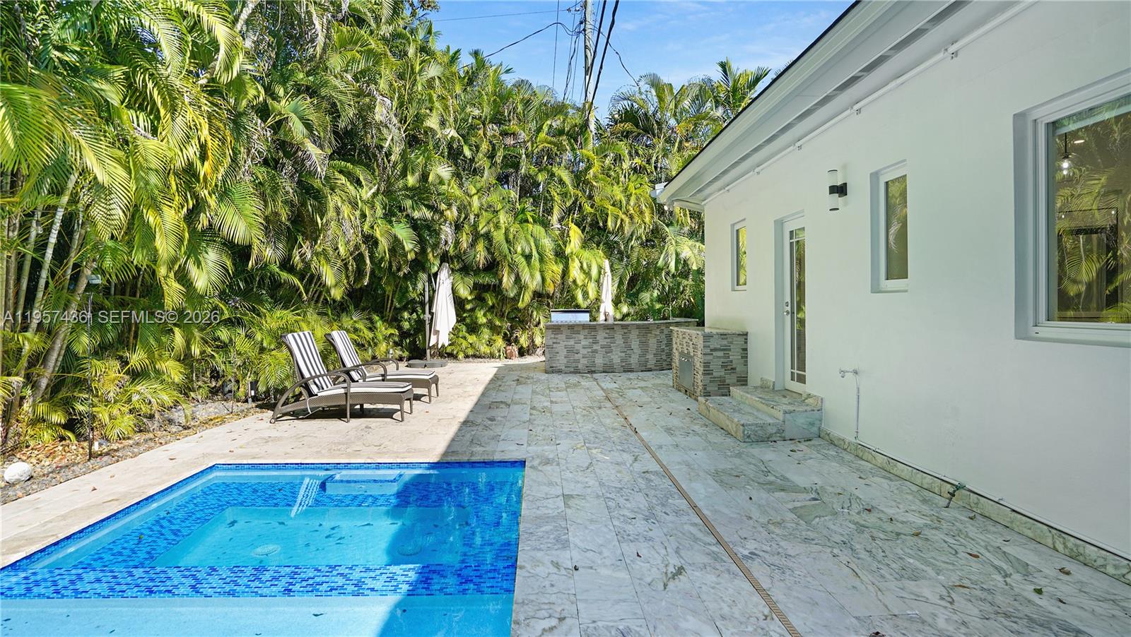 711 Sunset Rd #711 Coral Gables, FL 33143