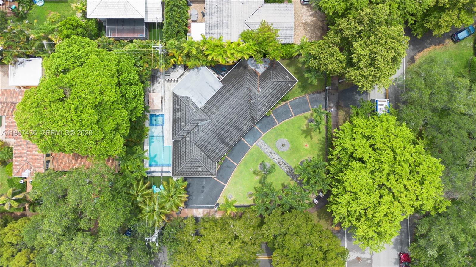 711 Sunset Rd #711 Coral Gables, FL 33143