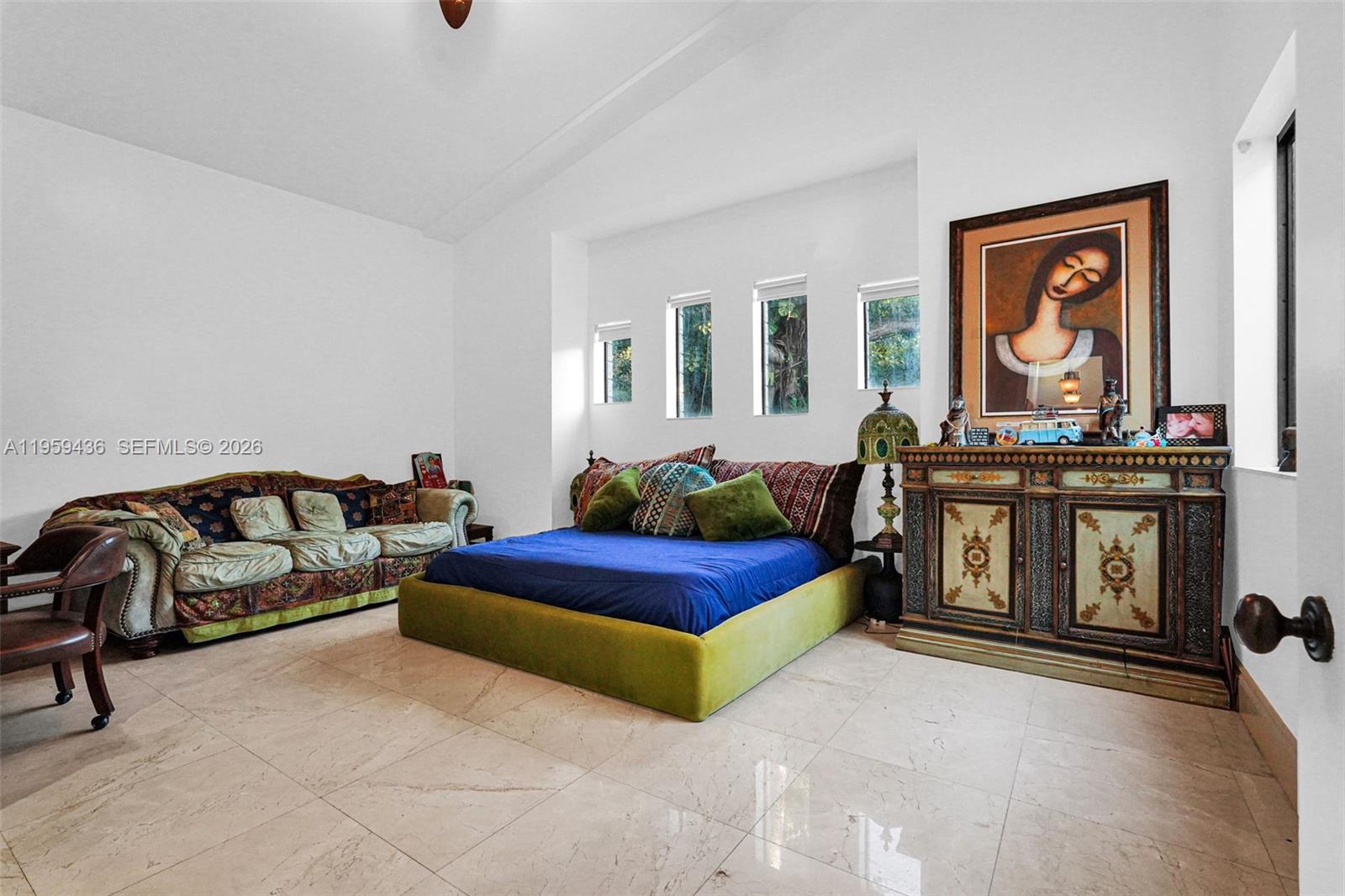 3675 Loquat Ave Miami, FL 33133