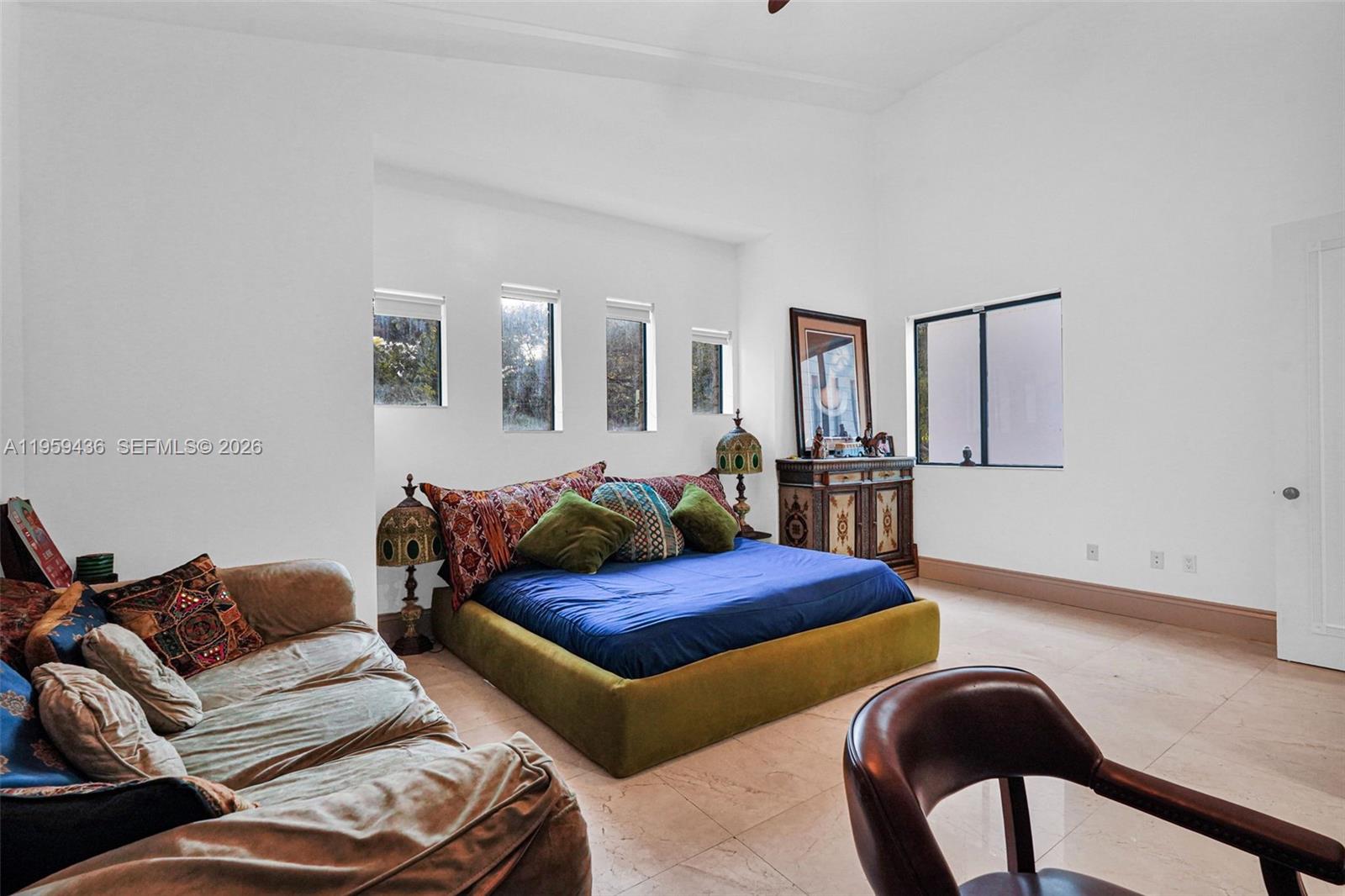 3675 Loquat Ave Miami, FL 33133