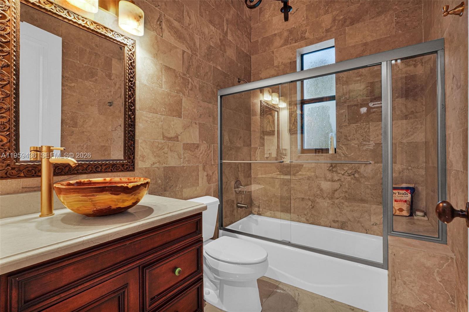 3675 Loquat Ave Miami, FL 33133