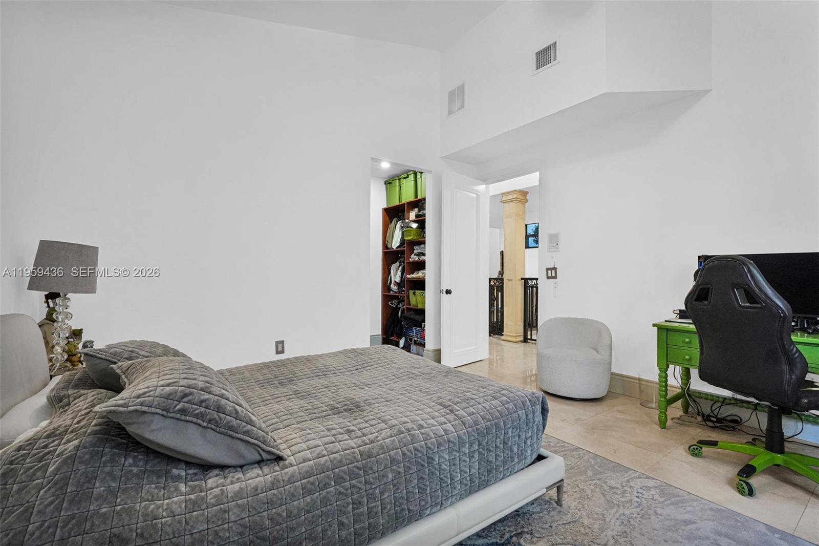 3675 Loquat Ave Miami, FL 33133