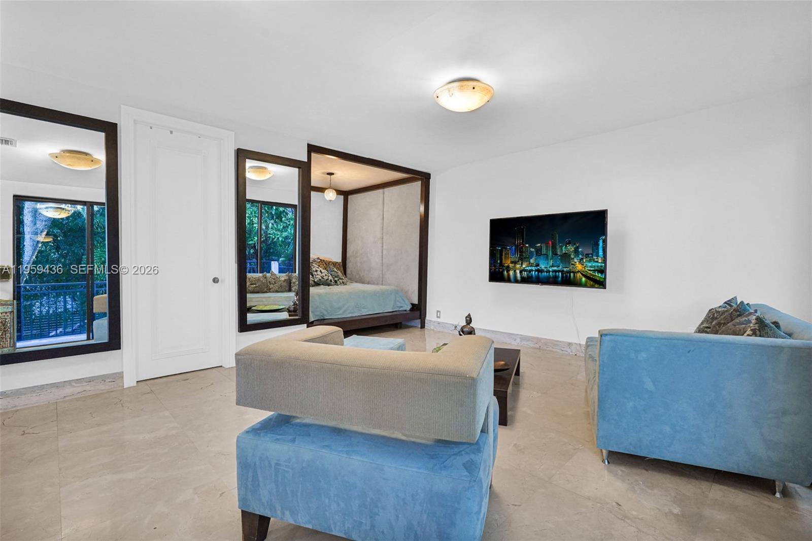 3675 Loquat Ave Miami, FL 33133