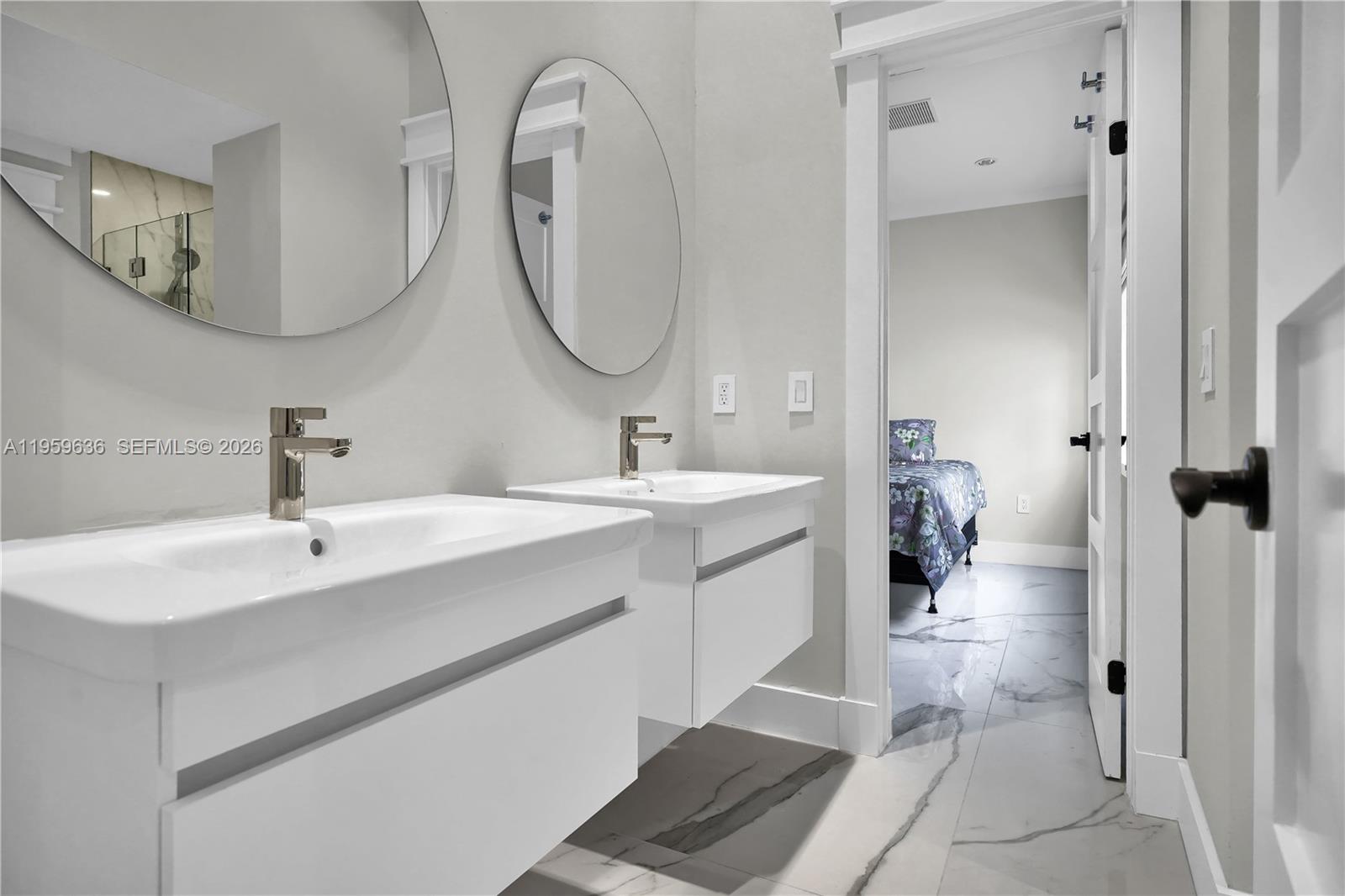 4363 Nautilus Dr Miami Beach, FL 33140