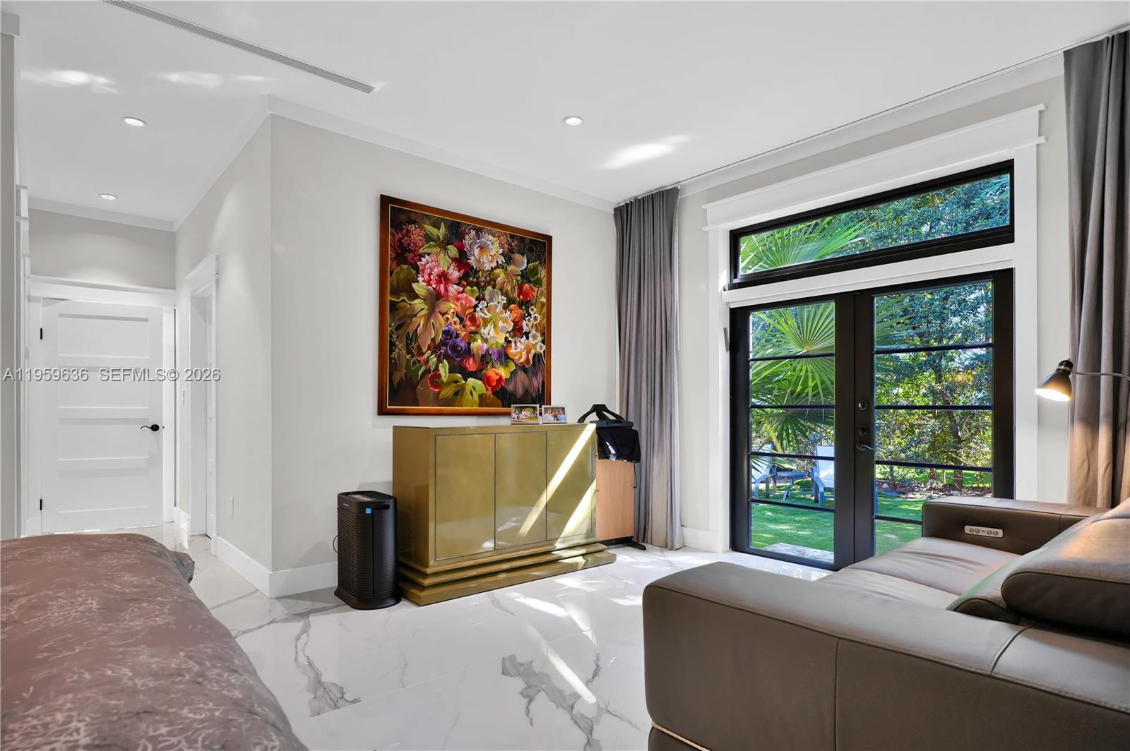 4363 Nautilus Dr Miami Beach, FL 33140