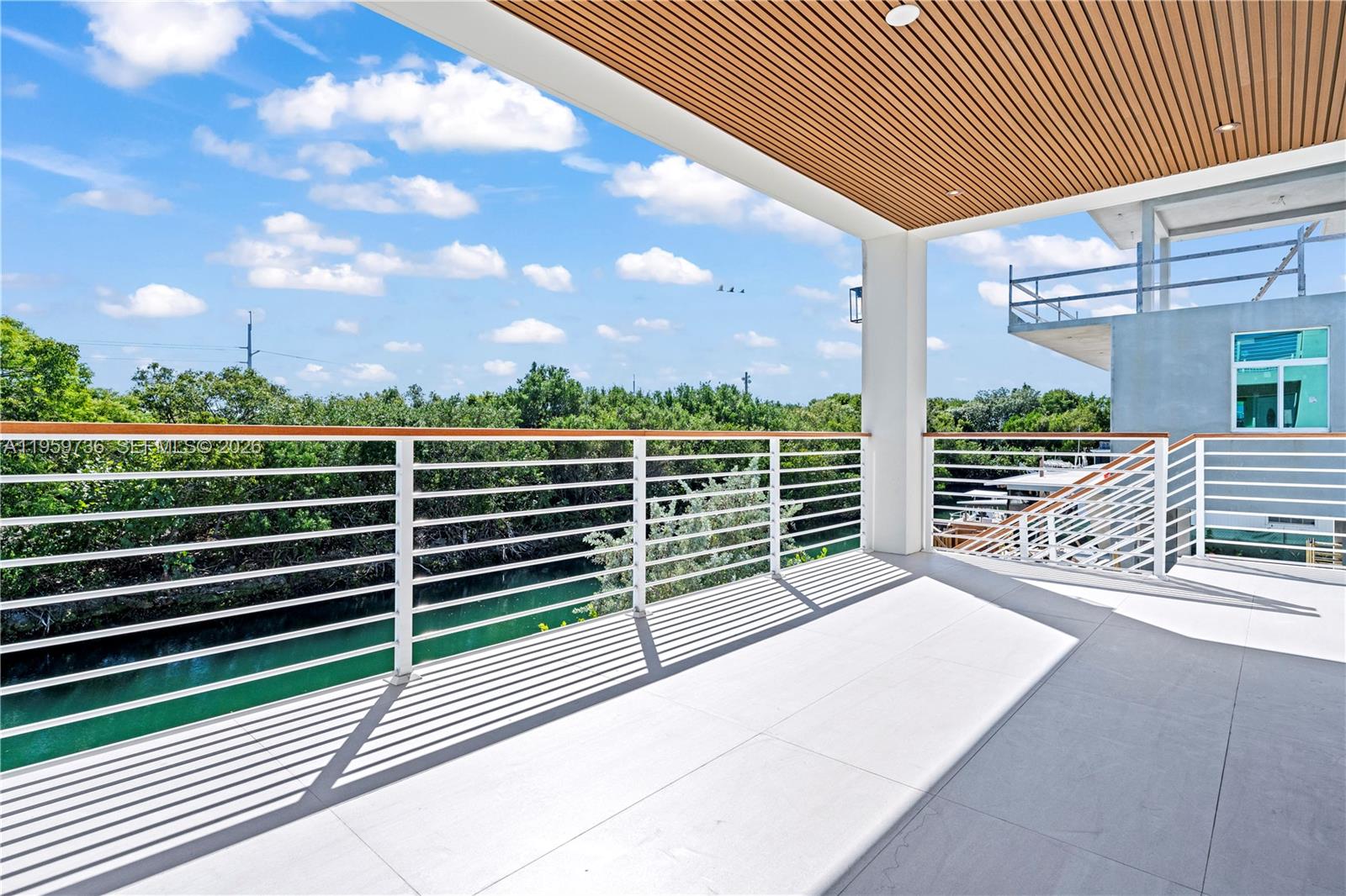 124 Orchid St Plantation Key, FL 33070