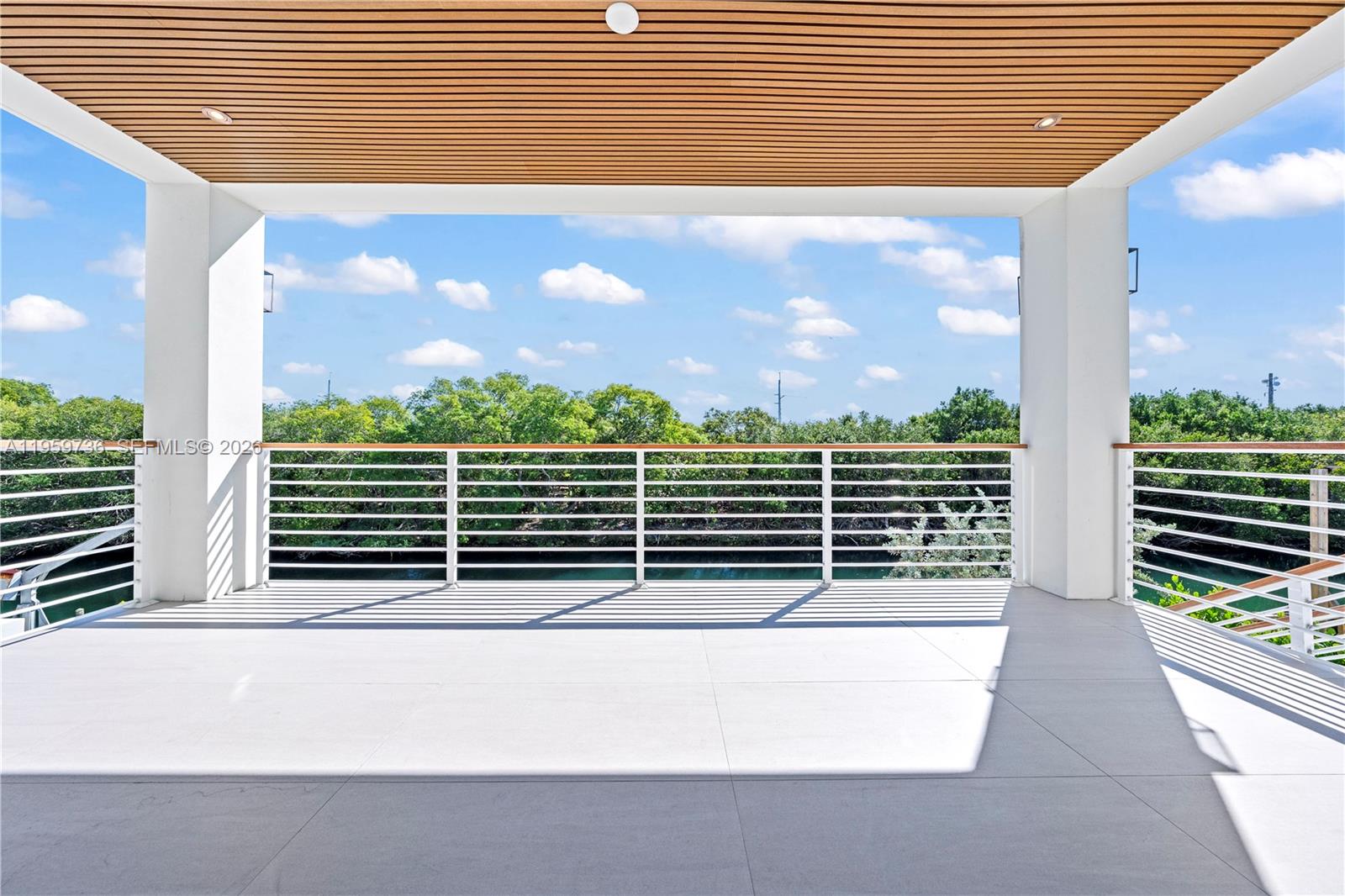 124 Orchid St Plantation Key, FL 33070