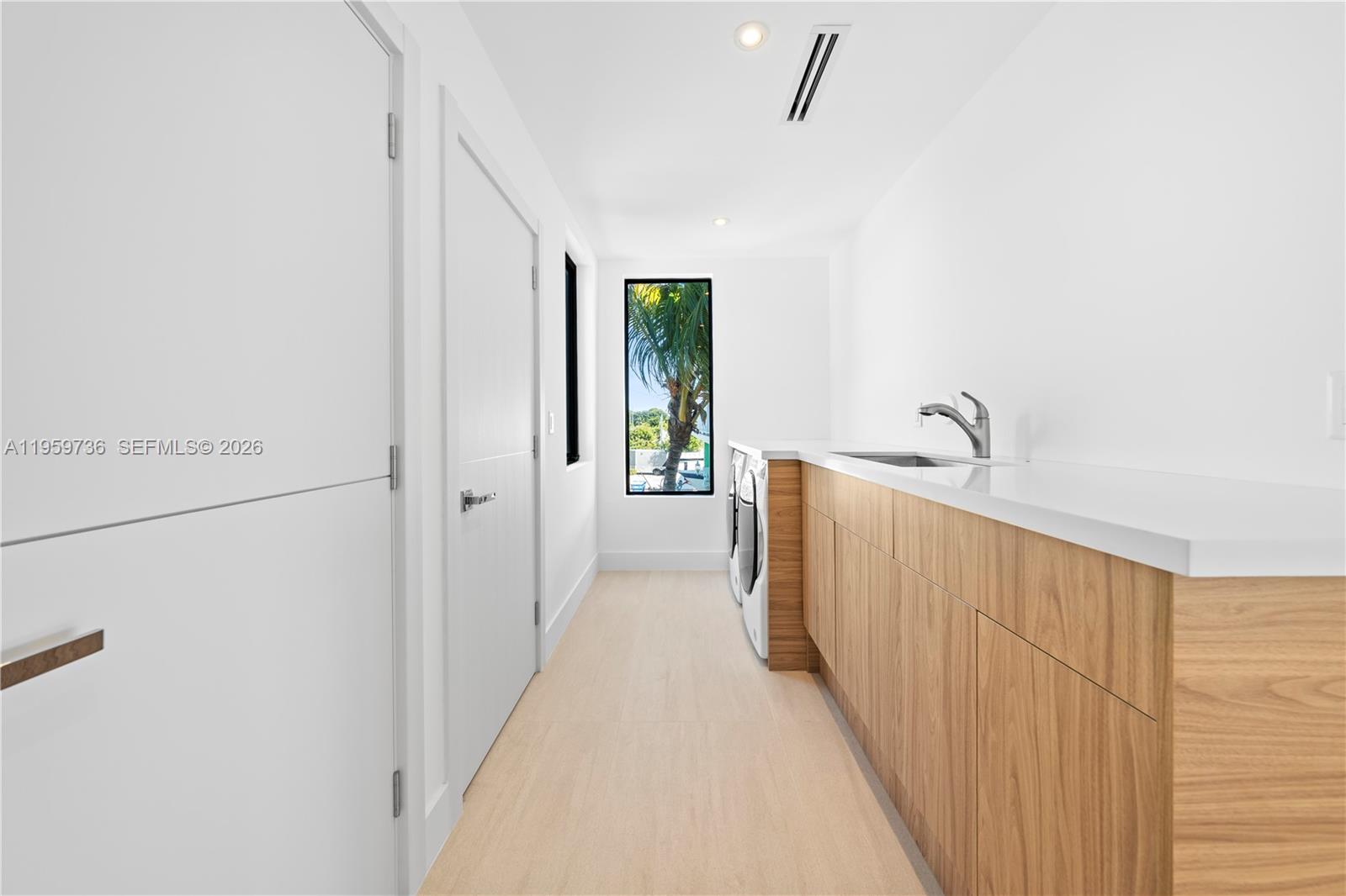 124 Orchid St Plantation Key, FL 33070