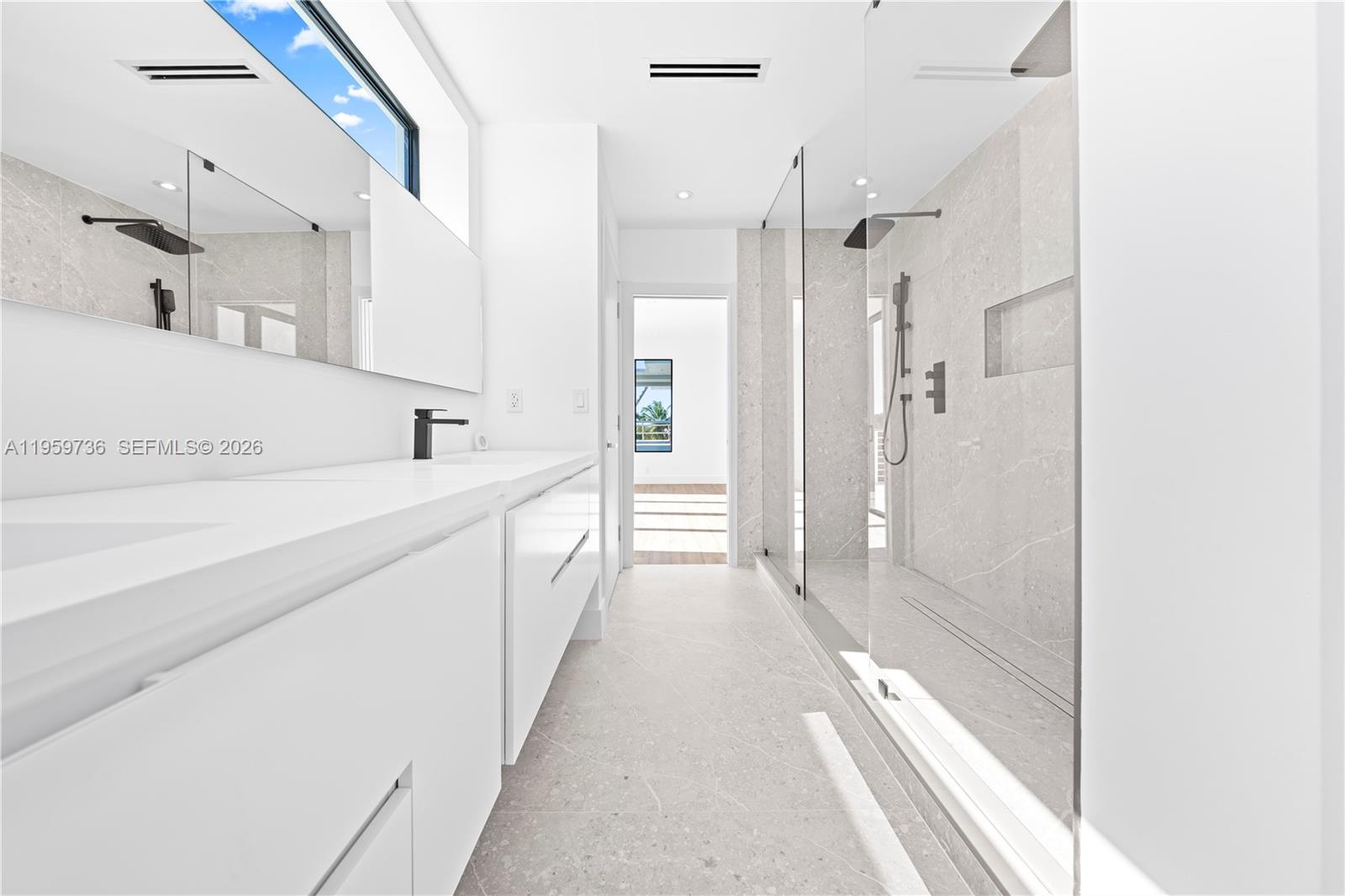 124 Orchid St Plantation Key, FL 33070