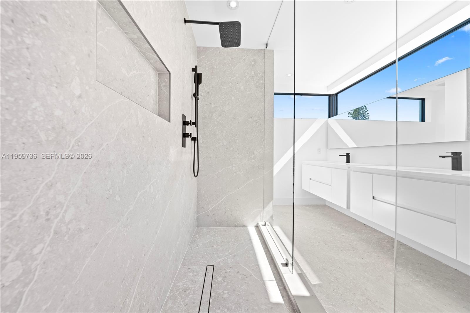 124 Orchid St Plantation Key, FL 33070