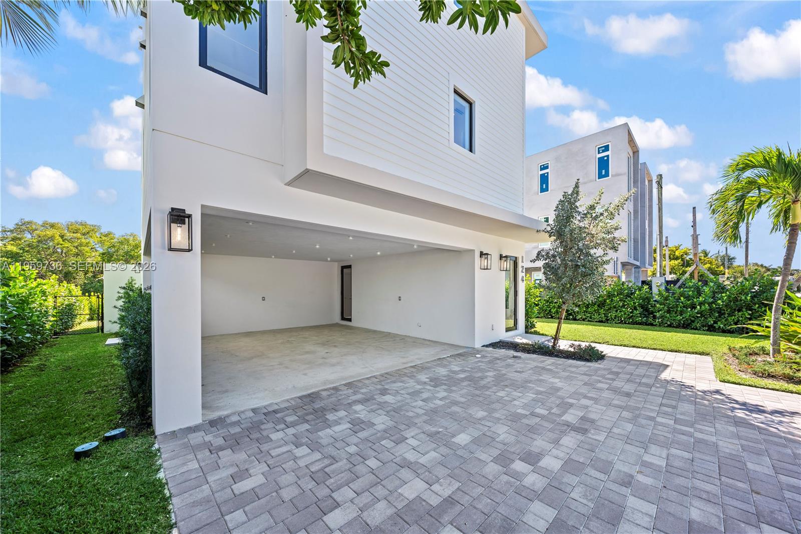 124 Orchid St Plantation Key, FL 33070