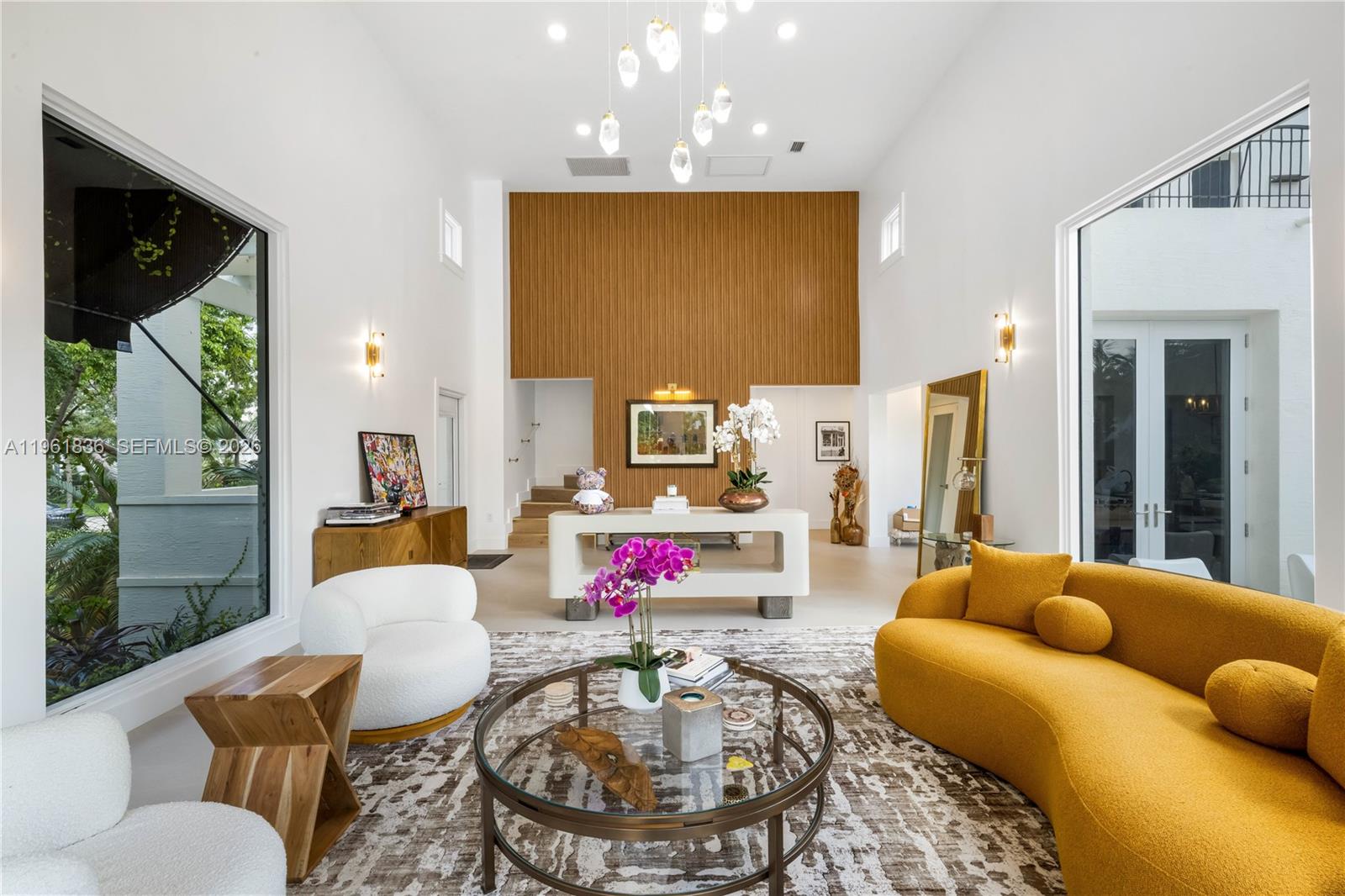 279 Galeon Ct Coral Gables, FL 33143