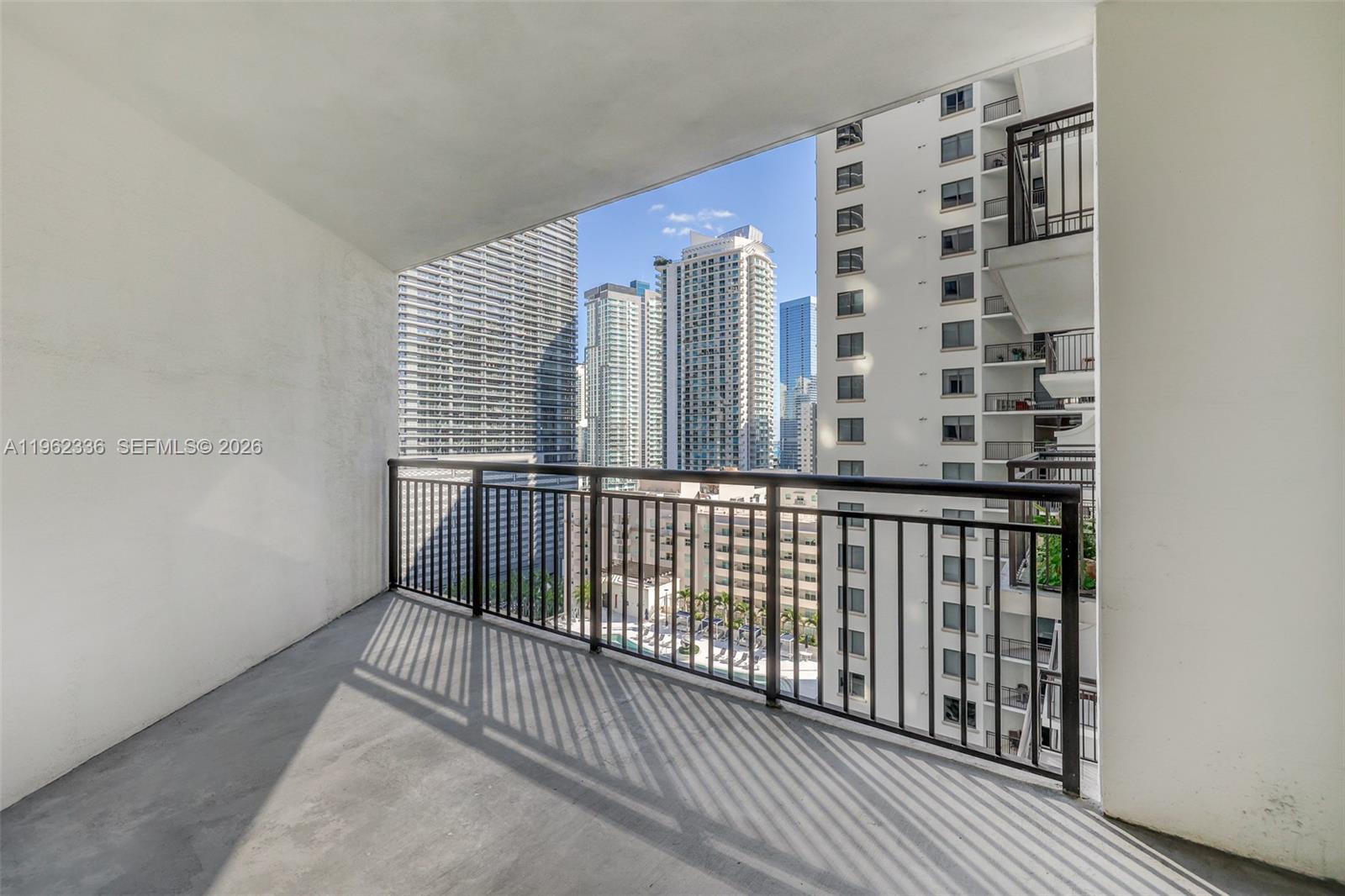 image Nine at Mary Brickell Village16