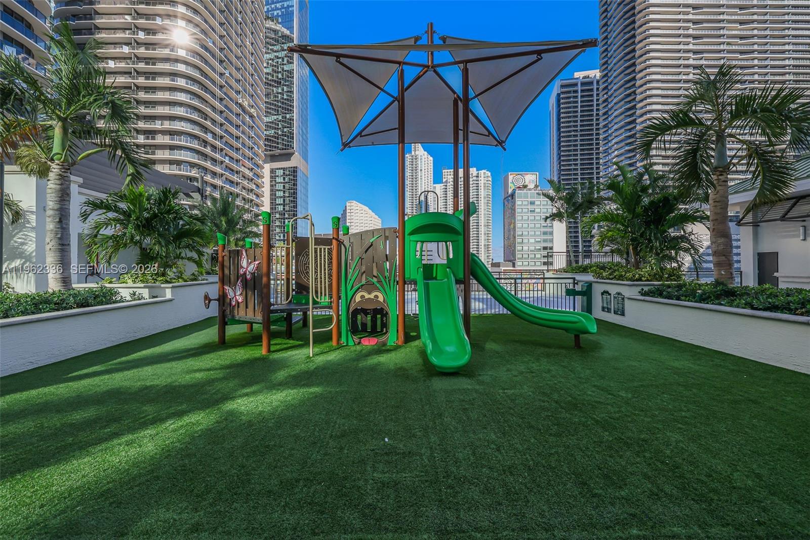image Nine at Mary Brickell Village43