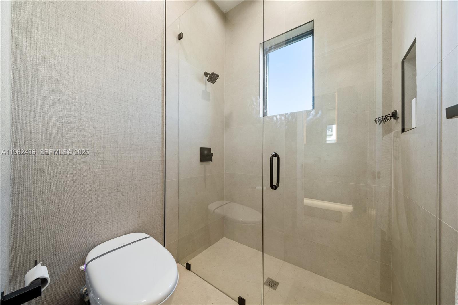 7387 SW 74th Ln Miami, FL 33143