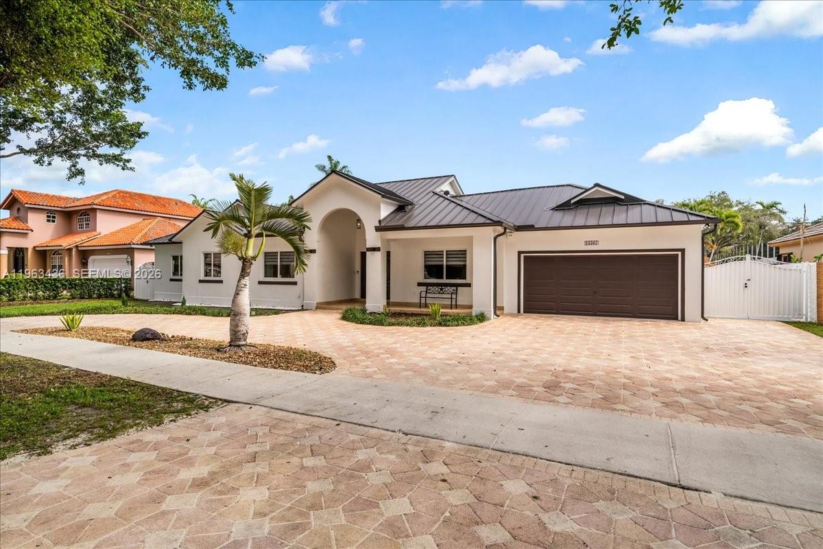 15507 NW 82nd Ct Miami Lakes, FL 33016