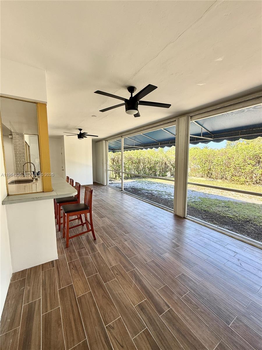 4917 W Park Rd Hollywood, FL 33021