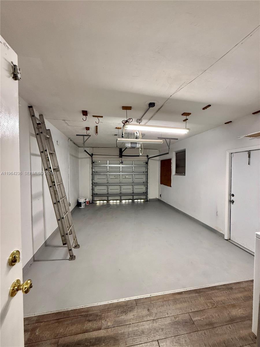 4917 W Park Rd Hollywood, FL 33021