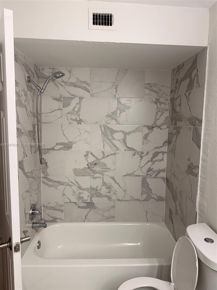 13060 Vista Isles Dr #227 Sunrise, FL 33325