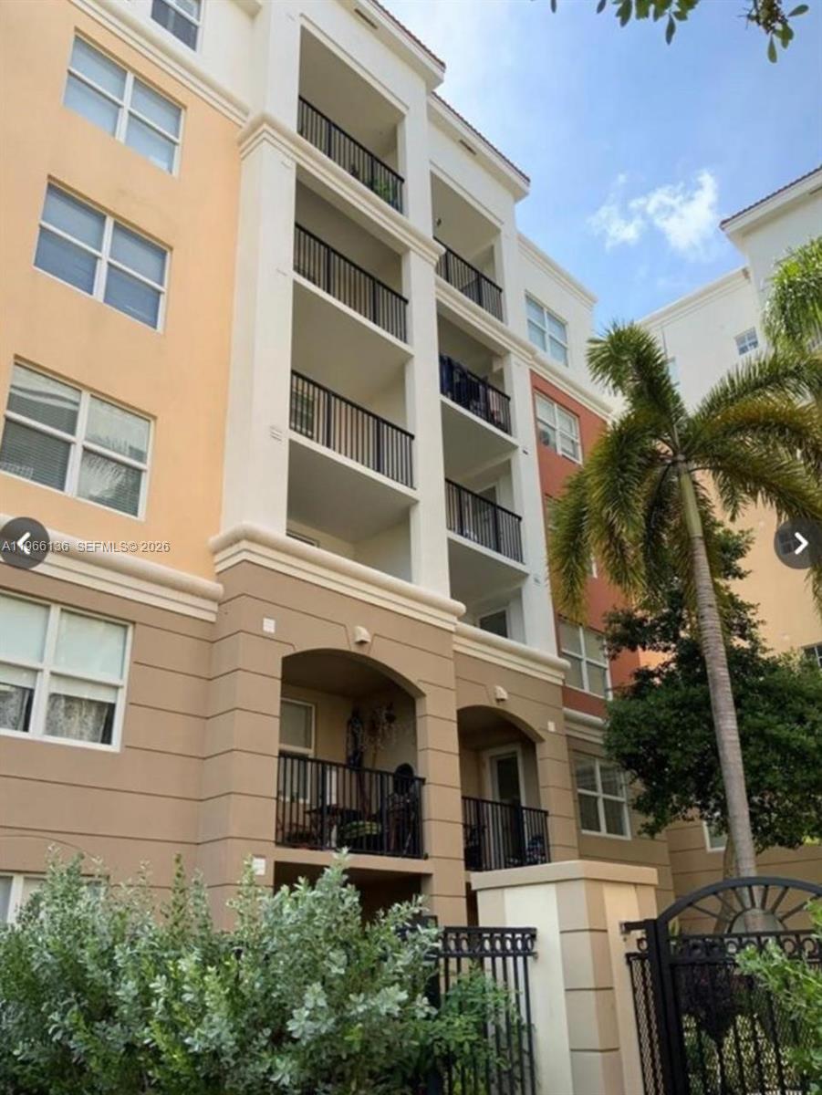 image Porto Bellagio Condo5