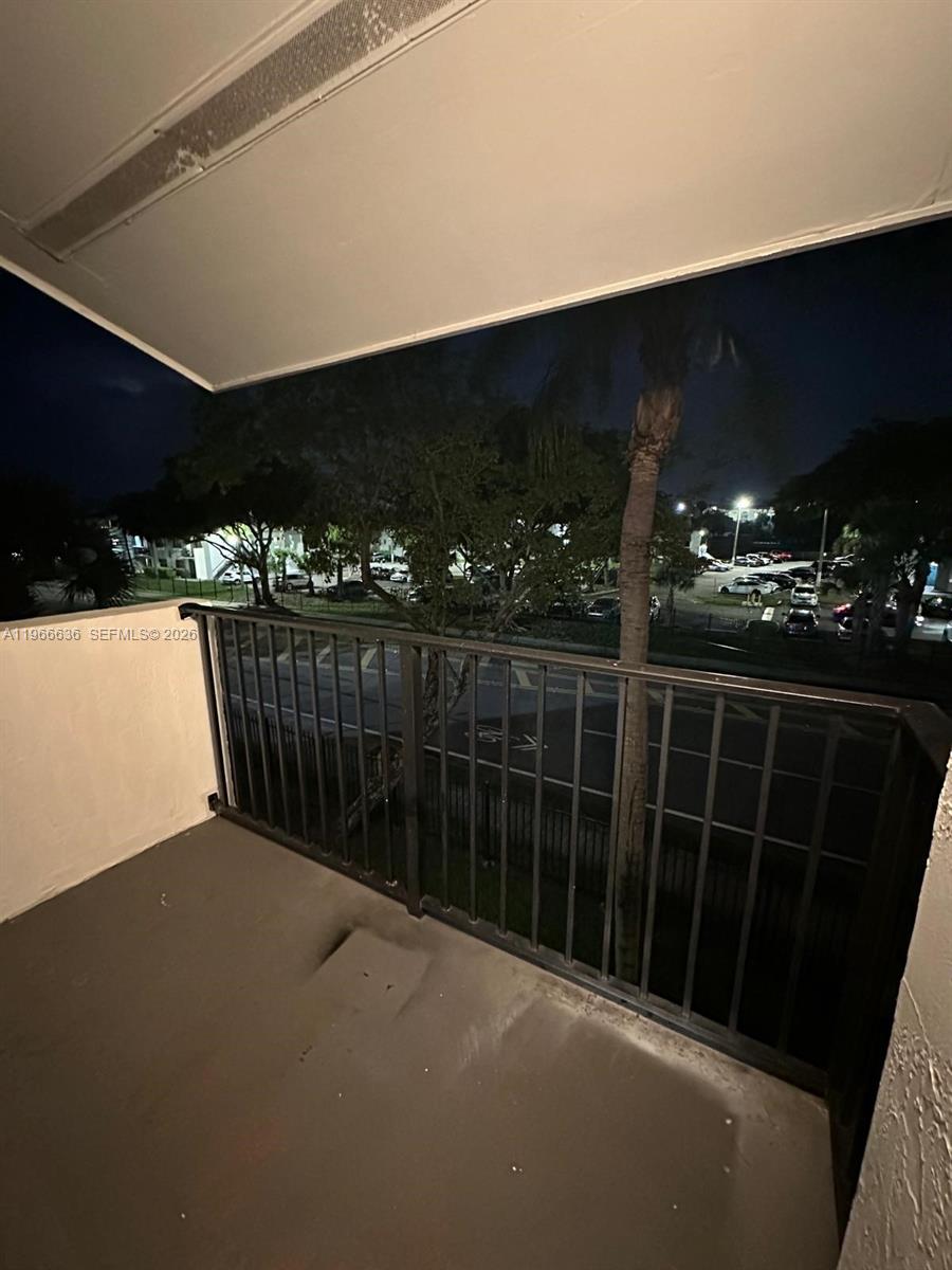 7160 NW 179th St #309