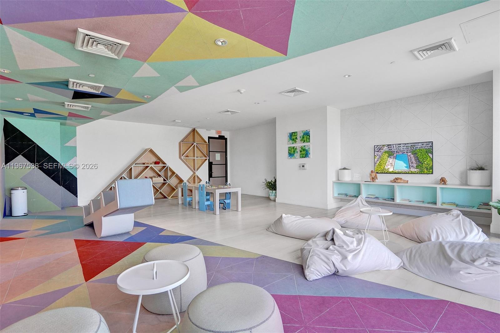 image Hyde Midtown13