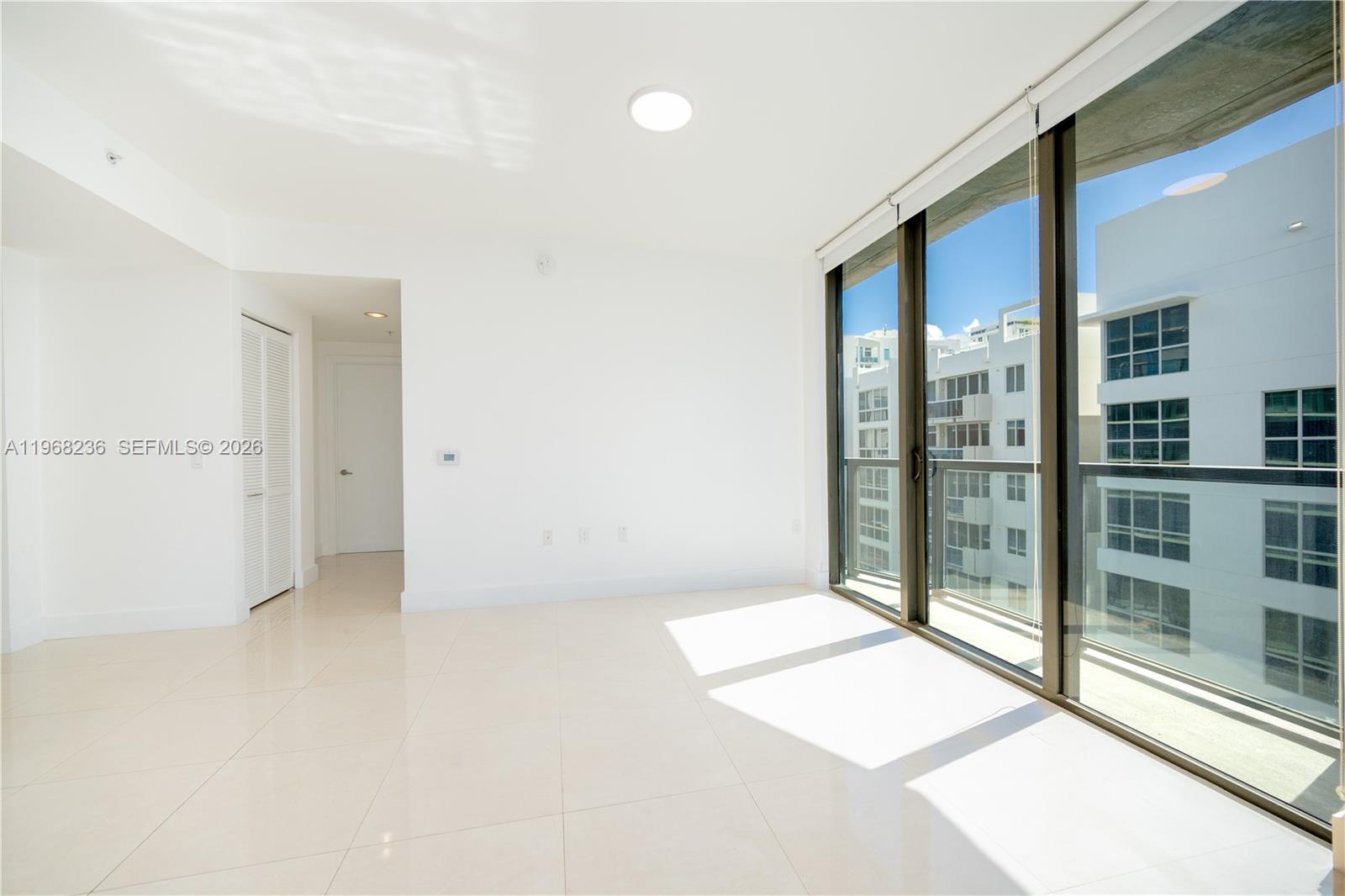 image Cassa Brickell12